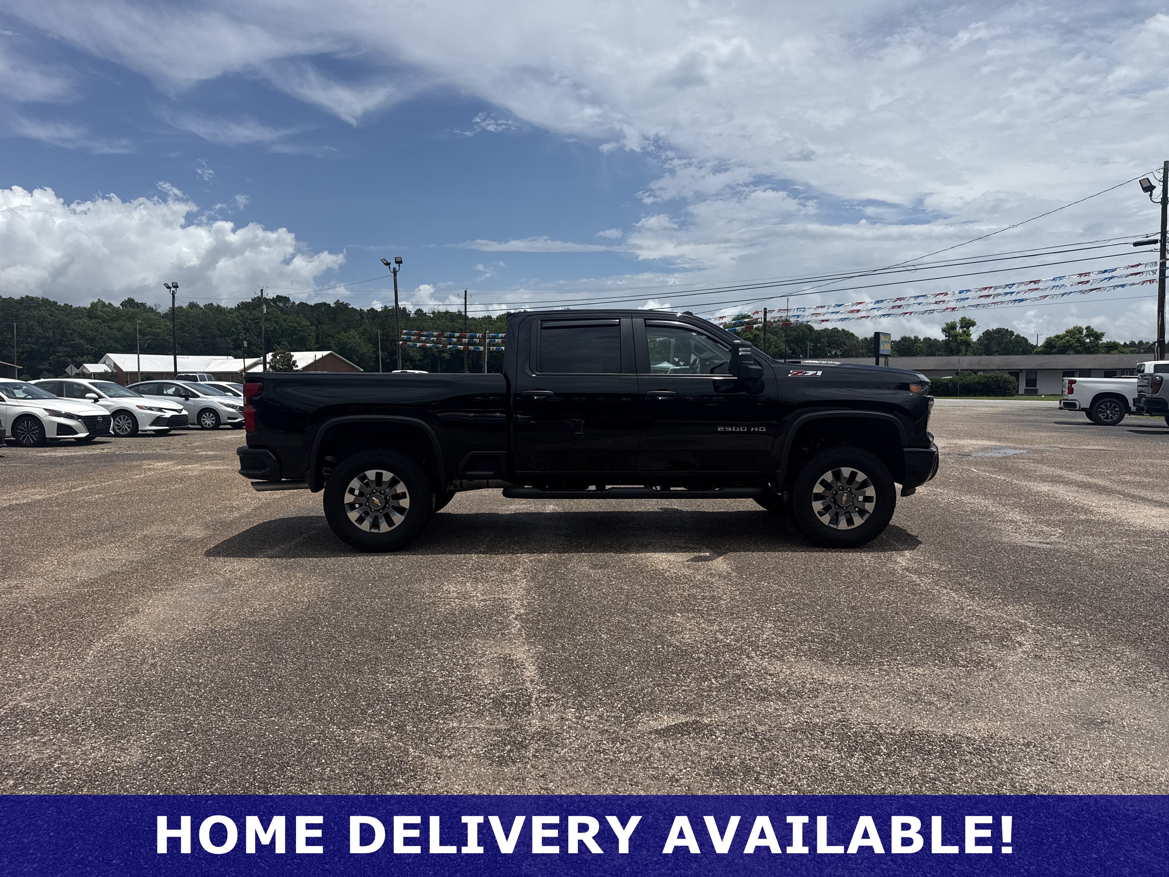 Used 2024 Chevrolet Silverado 2500 Custom w/ Custom Value Package AWD/4WD image 8