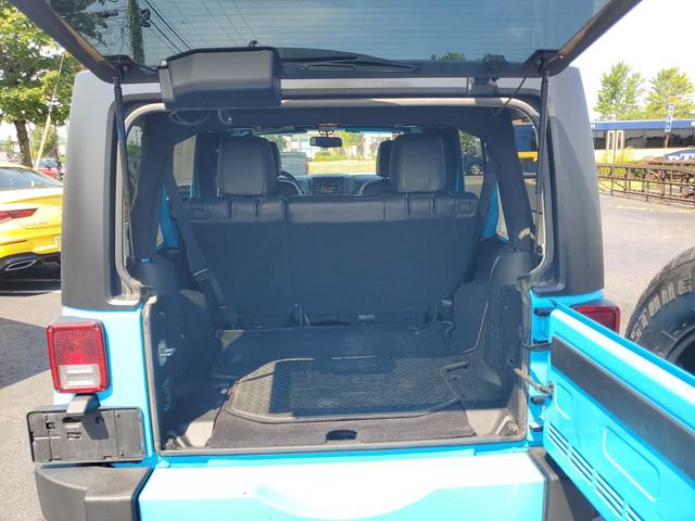 Used 2017 Jeep Wrangler Unlimited Sahara w/ Max Tow Package AWD/4WD image 24