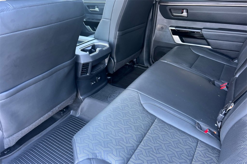Used 2023 Toyota Tundra Limited image 15