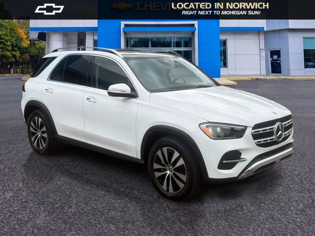 Used 2025 Mercedes-Benz GLE 350 4MATIC image 3