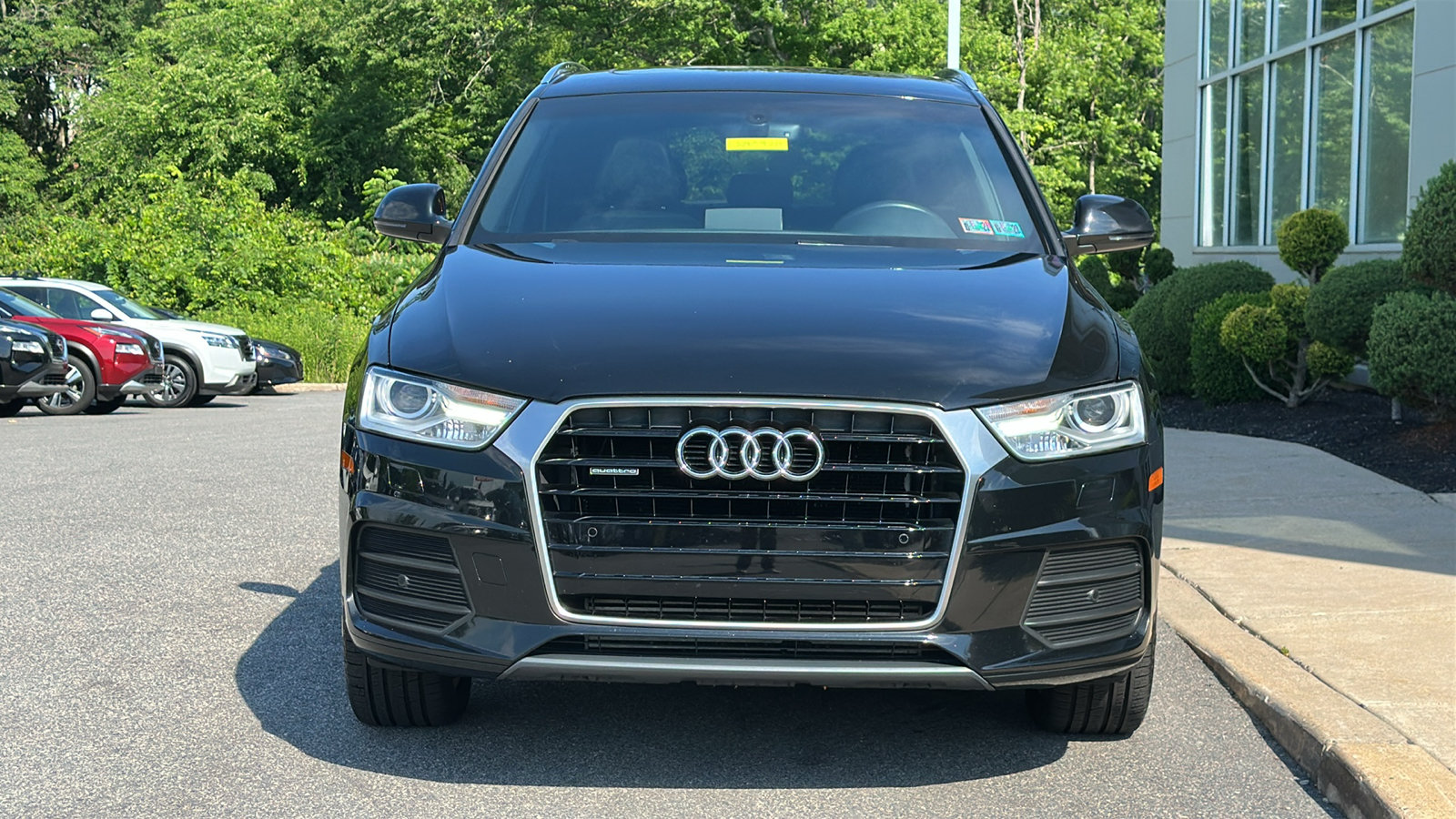 Used 2016 Audi Q3 2.0T Premium Plus w/ Technology Package AWD/4WD image 3