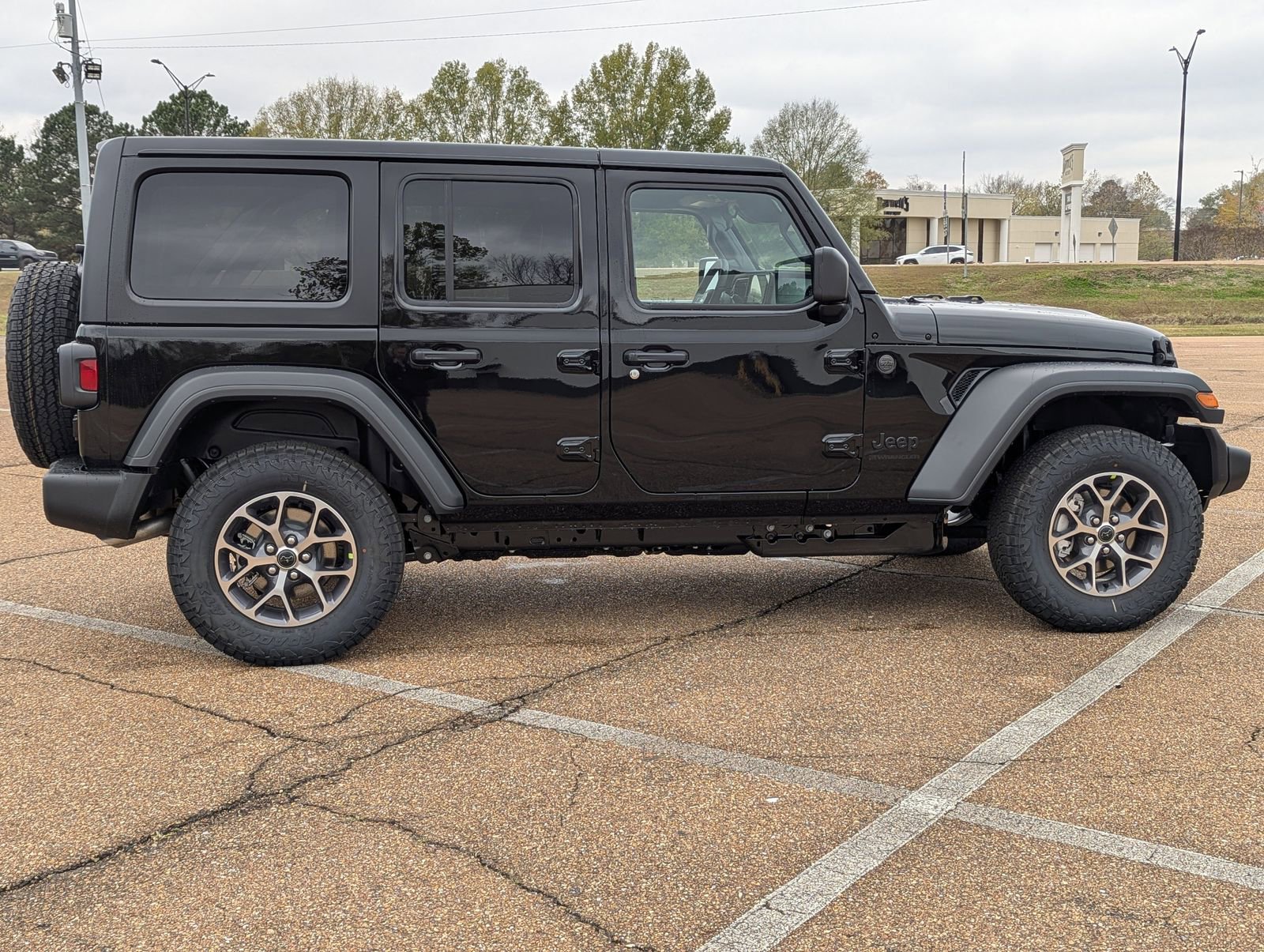 New 2026 Jeep Wrangler Sport S image 7