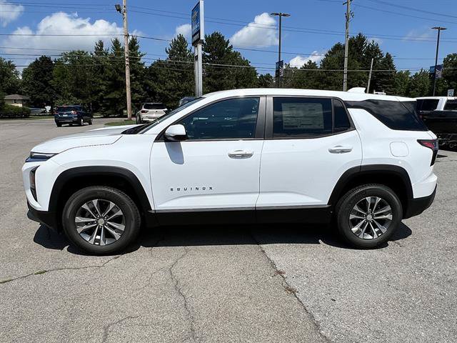 New 2027 Chevrolet Equinox LT AWD/4WD image 2