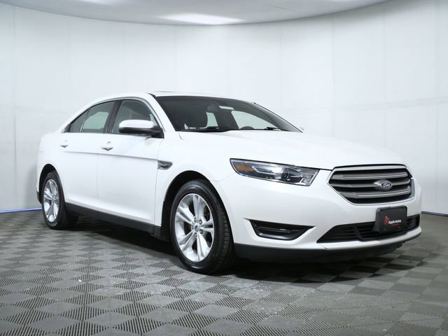Used 2016 Ford Taurus SEL w/ Equipment Group 201A image 1