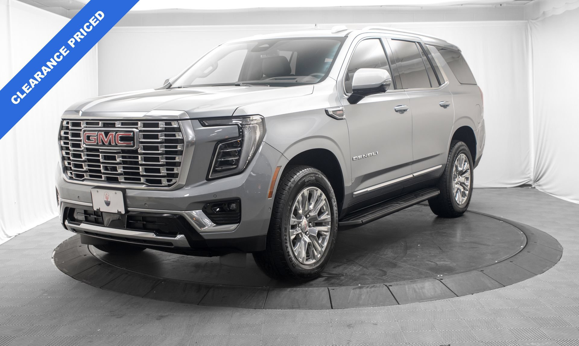 Used 2025 GMC Yukon Denali AWD/4WD image 7