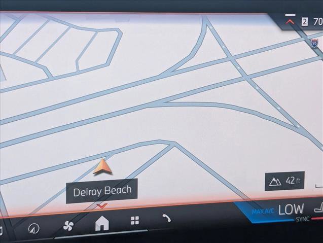 Certified 2025 BMW 330i Sedan w/ Premium Package image 13