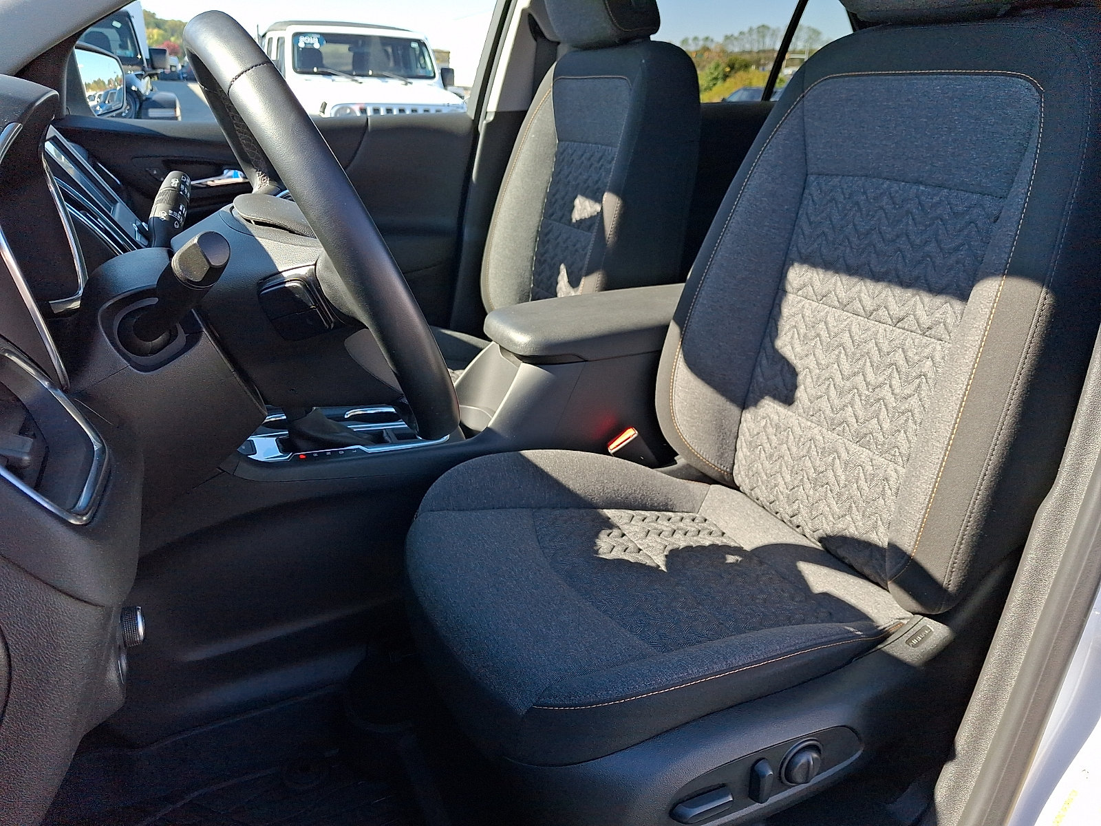 Used 2024 Chevrolet Equinox LT w/ LPO, Floor Liner Package AWD/4WD image 13