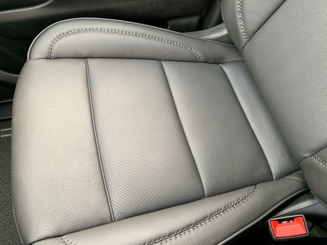 New 2026 GMC Yukon XL Denali AWD/4WD image 32