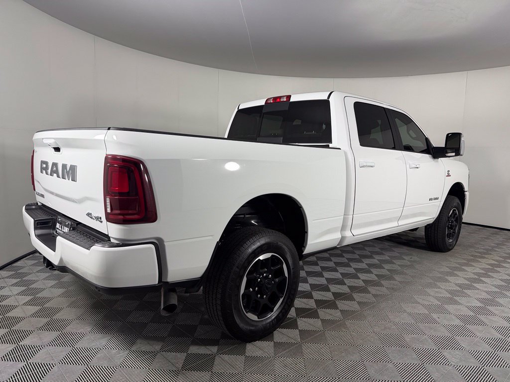 Used 2026 RAM 2500 Laramie AWD/4WD image 9