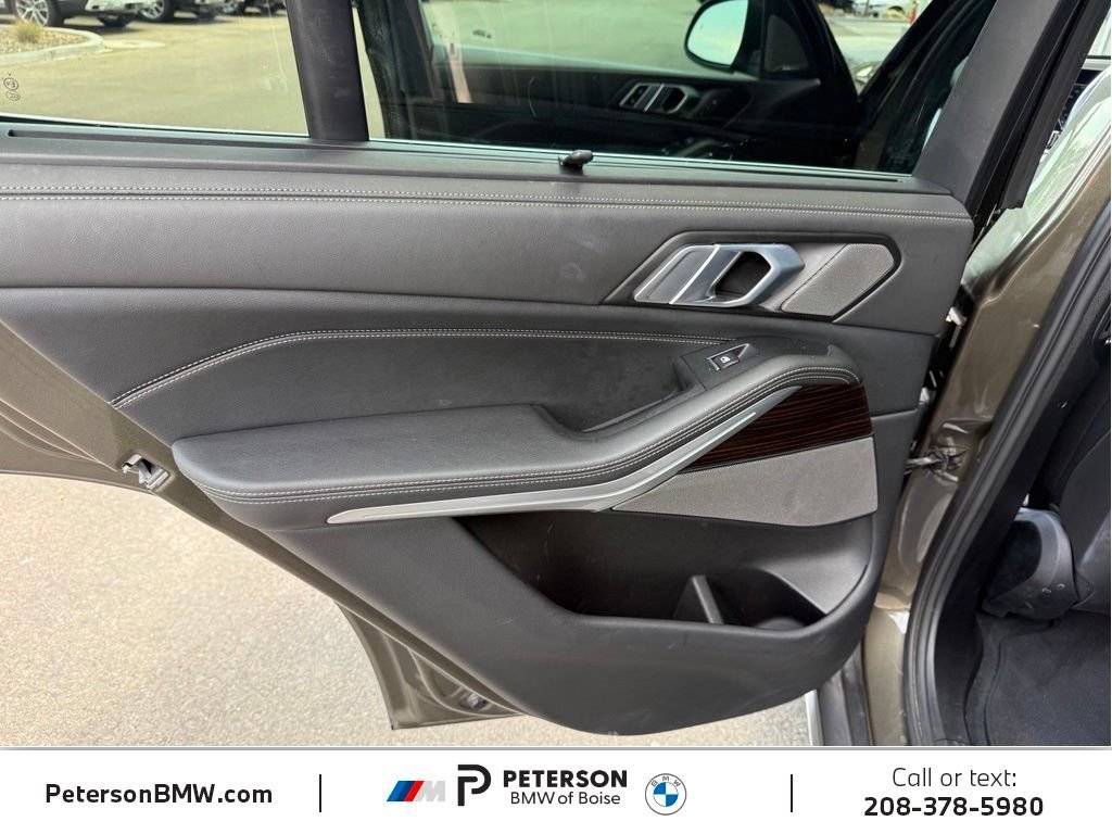Used 2024 BMW X5 xDrive40i w/ Premium Package AWD/4WD image 20