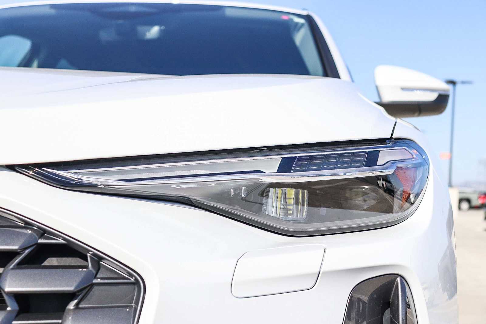 Used 2025 Audi Q5 Premium Plus w/ Premium Plus image 7