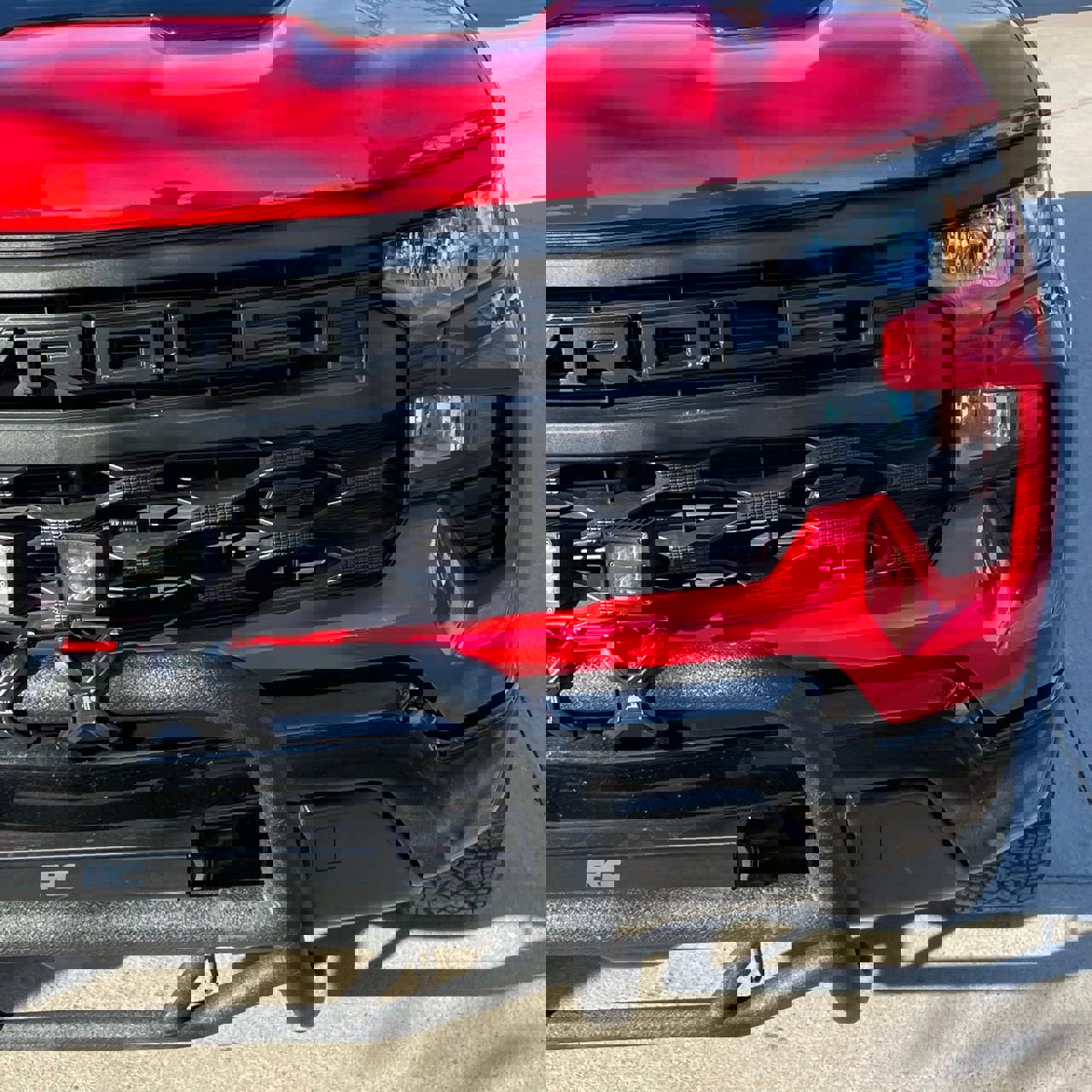 Used 2024 Chevrolet Silverado 1500 Custom Trail Boss w/ LPO, Dark Essentials Package image 8