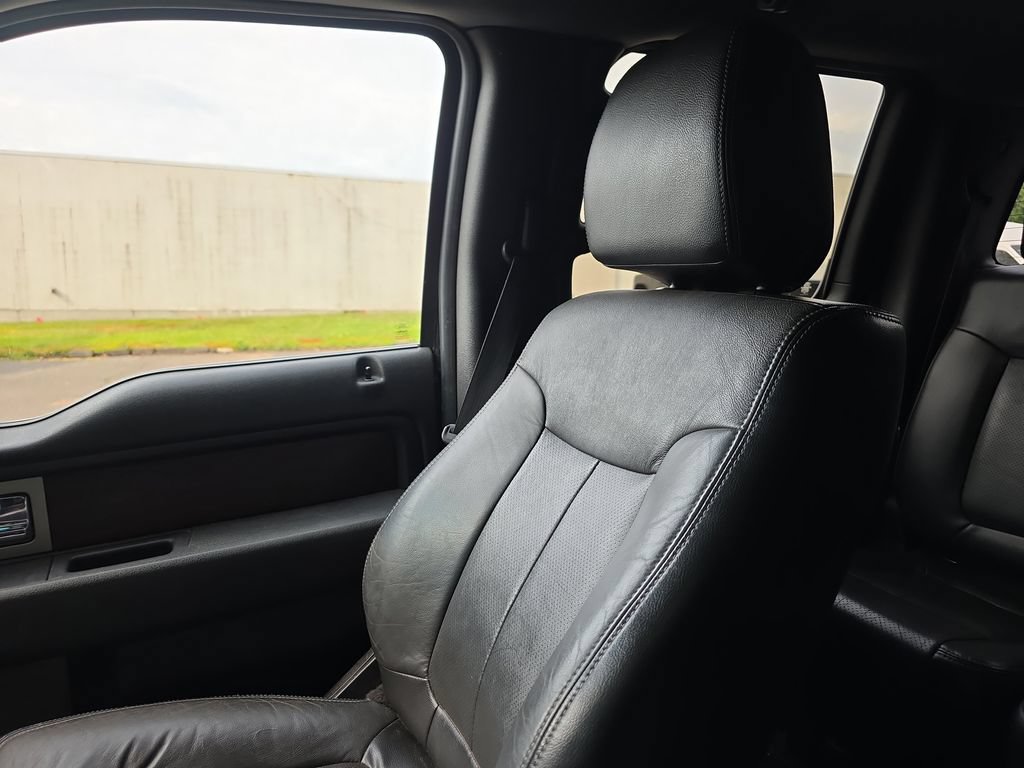 Used 2014 Ford F150 Lariat w/ Equipment Group 502A Luxury AWD/4WD image 41