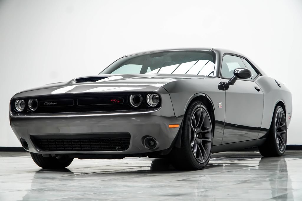 Used 2023 Dodge Challenger R/T Scat Pack w/ Plus Package RWD image 10