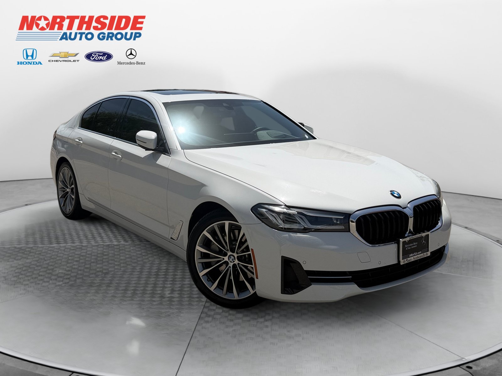 Used 2023 BMW 530i w/ Premium Package RWD image 1