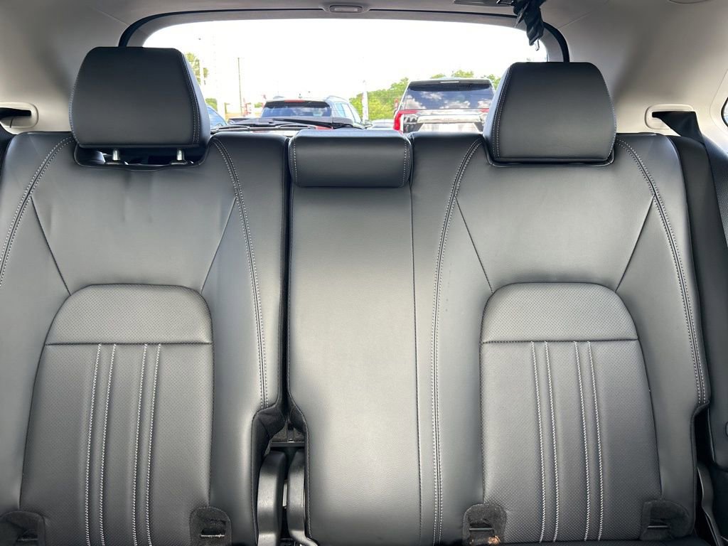 Used 2023 Honda HR-V EX-L image 13