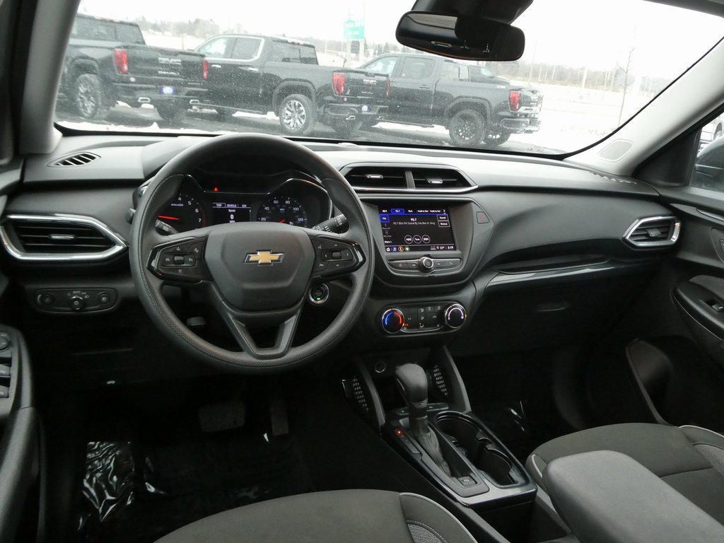 Used 2023 Chevrolet TrailBlazer LT image 27