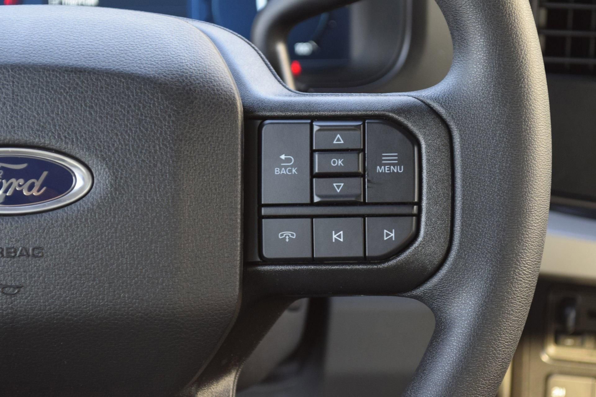 New 2026 Ford F250 XLT w/ XLT Premium Package AWD/4WD image 10