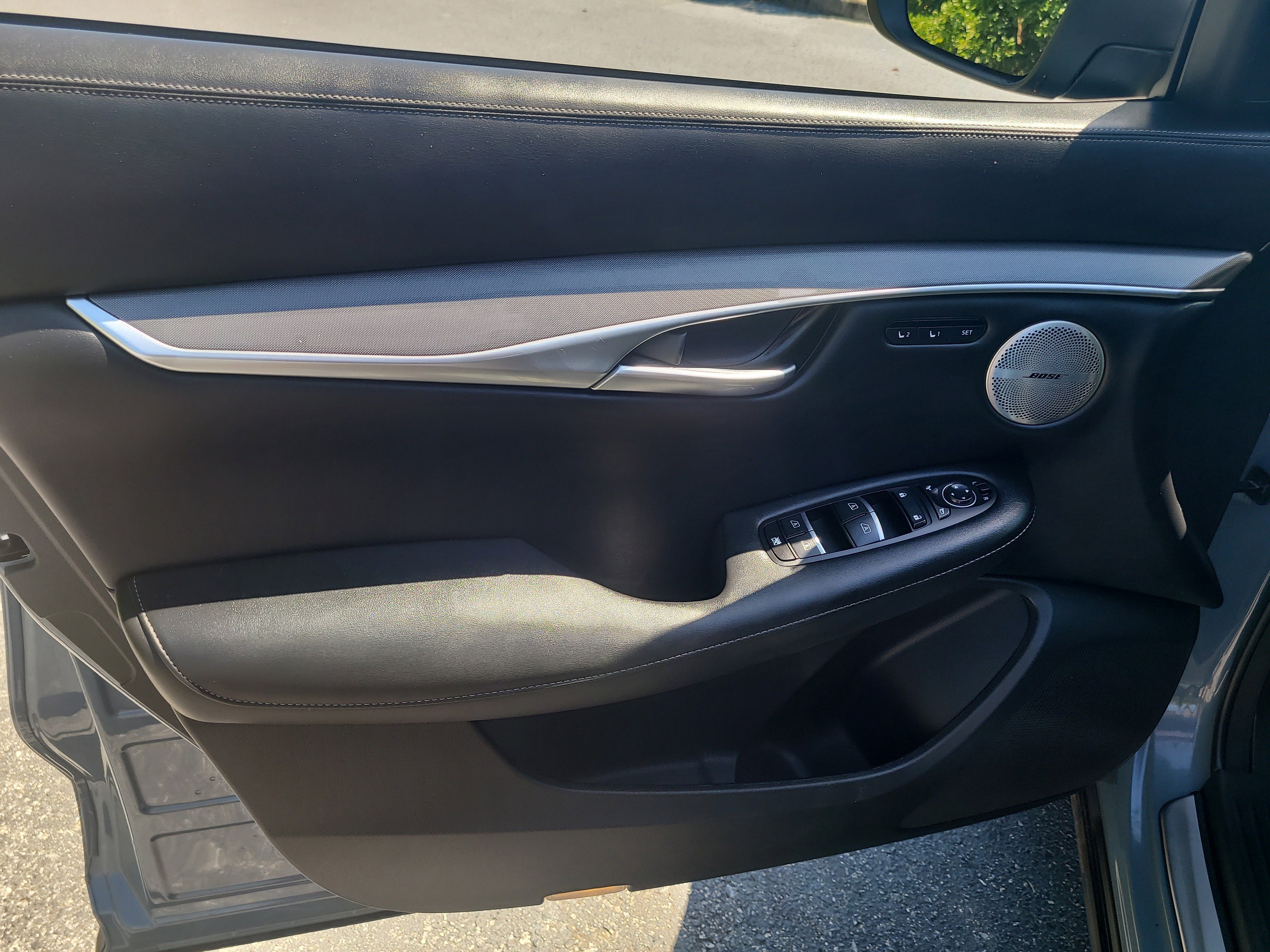 Used 2023 INFINITI QX50 Luxe FWD image 18