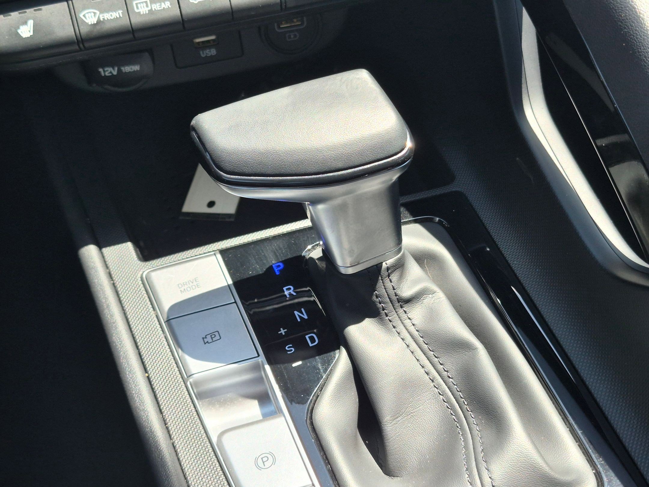 Certified 2023 Hyundai Elantra SEL w/ Convenience Package FWD image 28