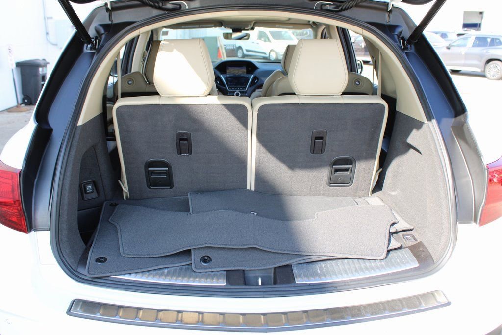 Used 2018 Acura MDX FWD w/ Advance Package image 30