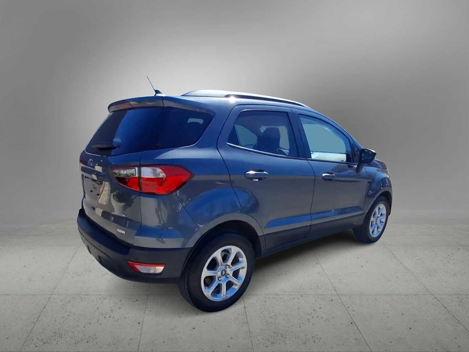 Used 2020 Ford EcoSport SE image 8