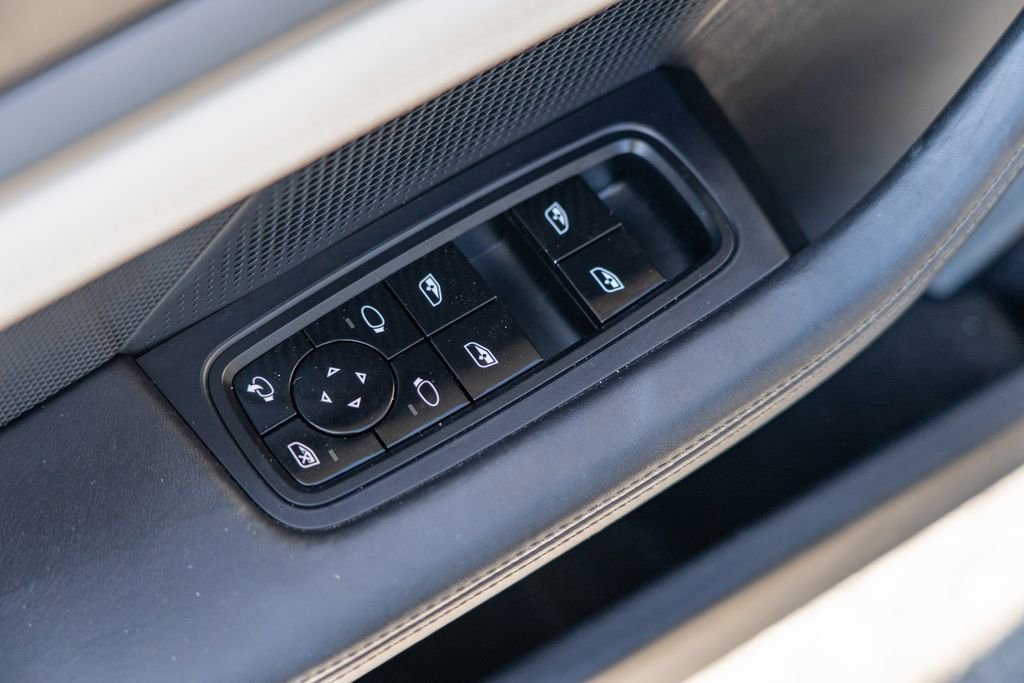 Used 2021 Porsche Taycan Turbo S w/ Premium Package AWD/4WD image 13
