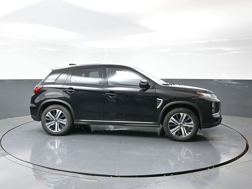Used 2024 Mitsubishi Outlander Sport AWD image 3