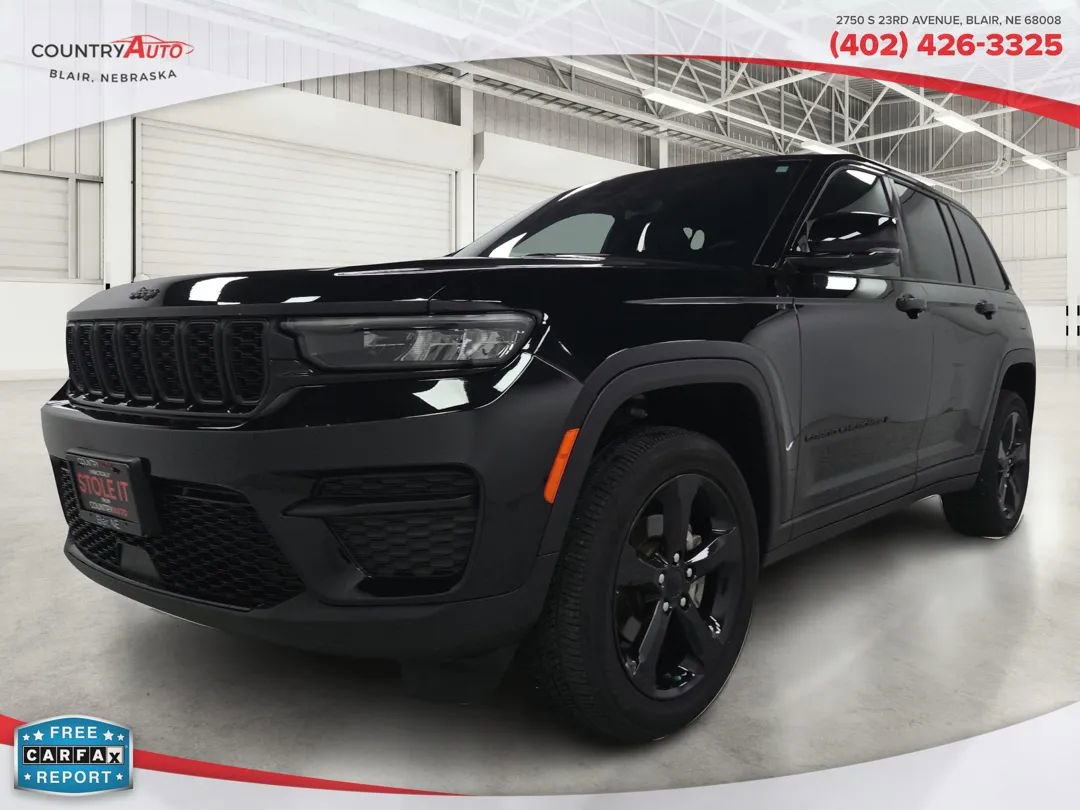 Used 2023 Jeep Grand Cherokee Altitude