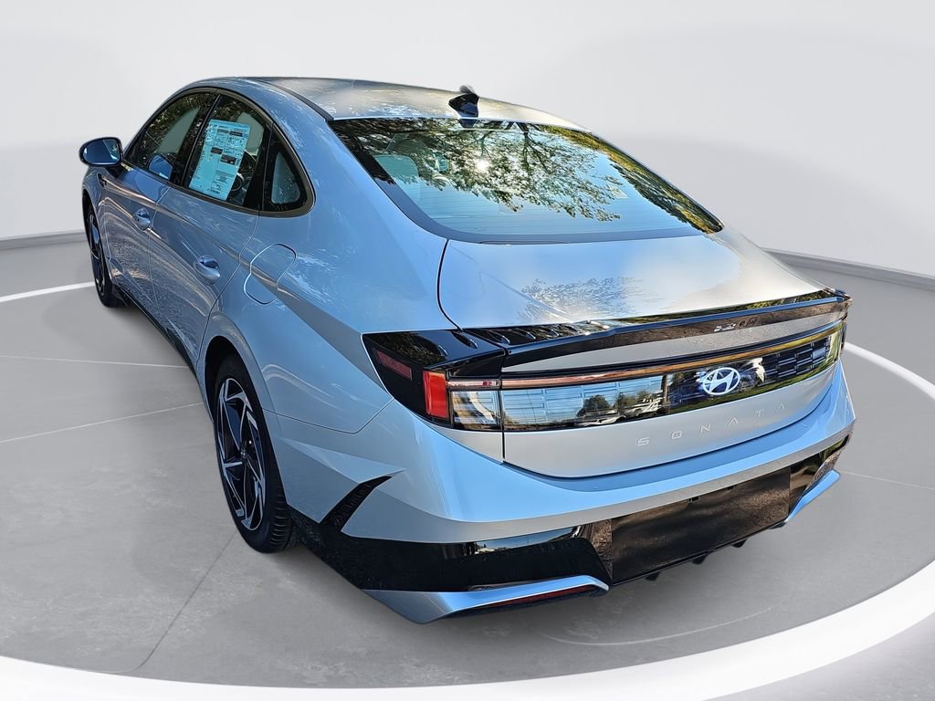 New 2026 Hyundai Sonata SEL FWD image 7