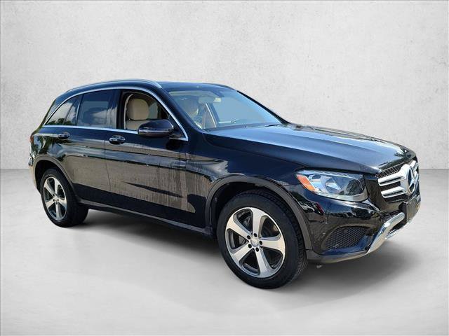 Used 2017 Mercedes-Benz GLC 300 image 3