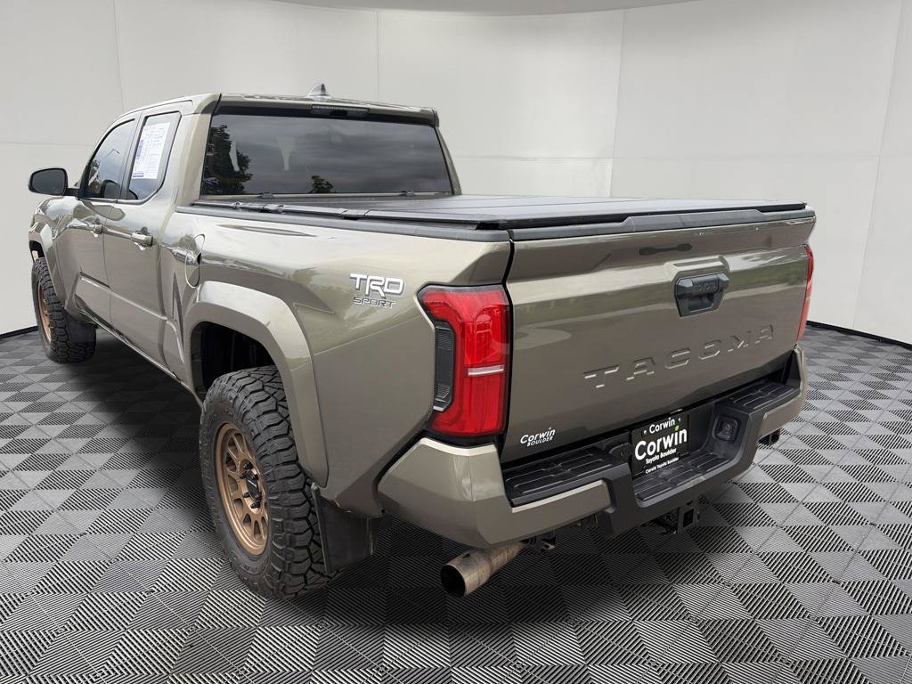 Used 2024 Toyota Tacoma TRD Sport AWD/4WD image 7