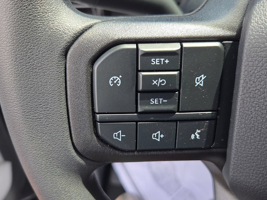New 2026 Ford F250 XLT w/ FX4 Off-Road Package AWD/4WD image 31