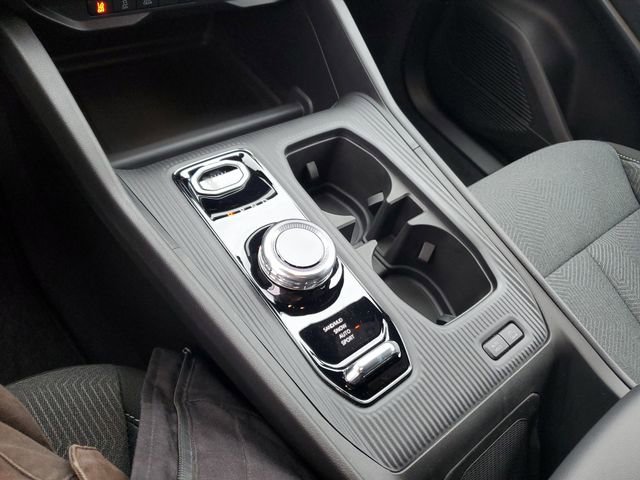 New 2026 Jeep Cherokee Laredo image 12