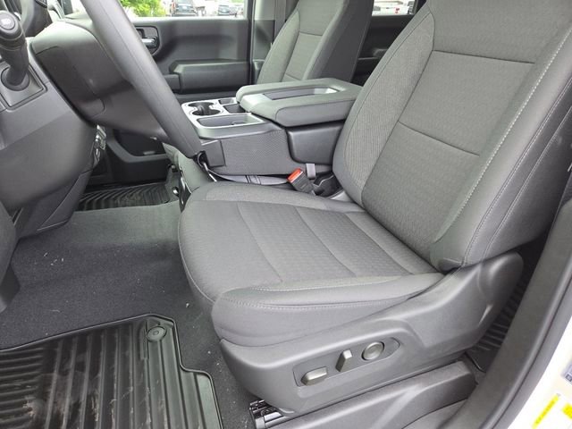 New 2026 Chevrolet Silverado 2500 Custom w/ Custom Value Package AWD/4WD image 31
