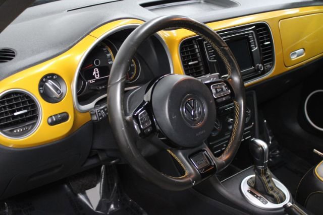 Used 2016 Volkswagen Beetle 1.8T Dune FWD image 13
