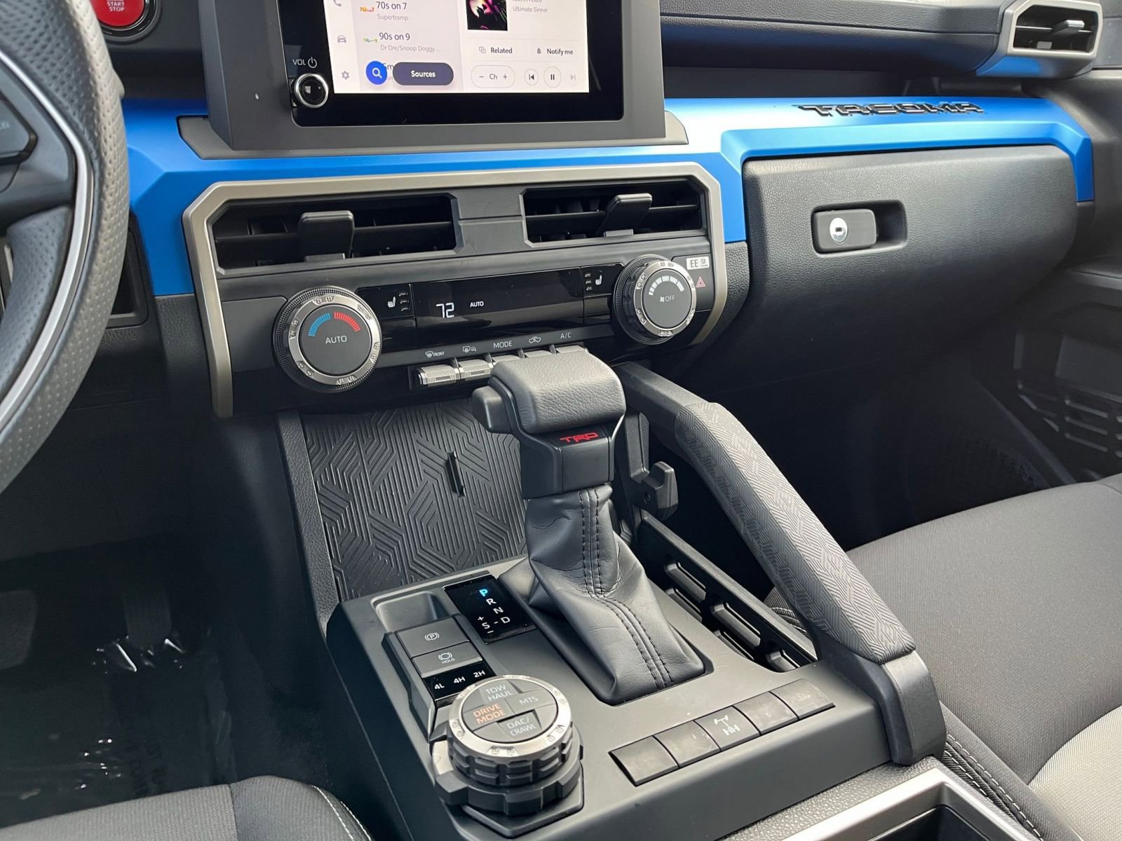 Used 2025 Toyota Tacoma TRD Off-Road image 41