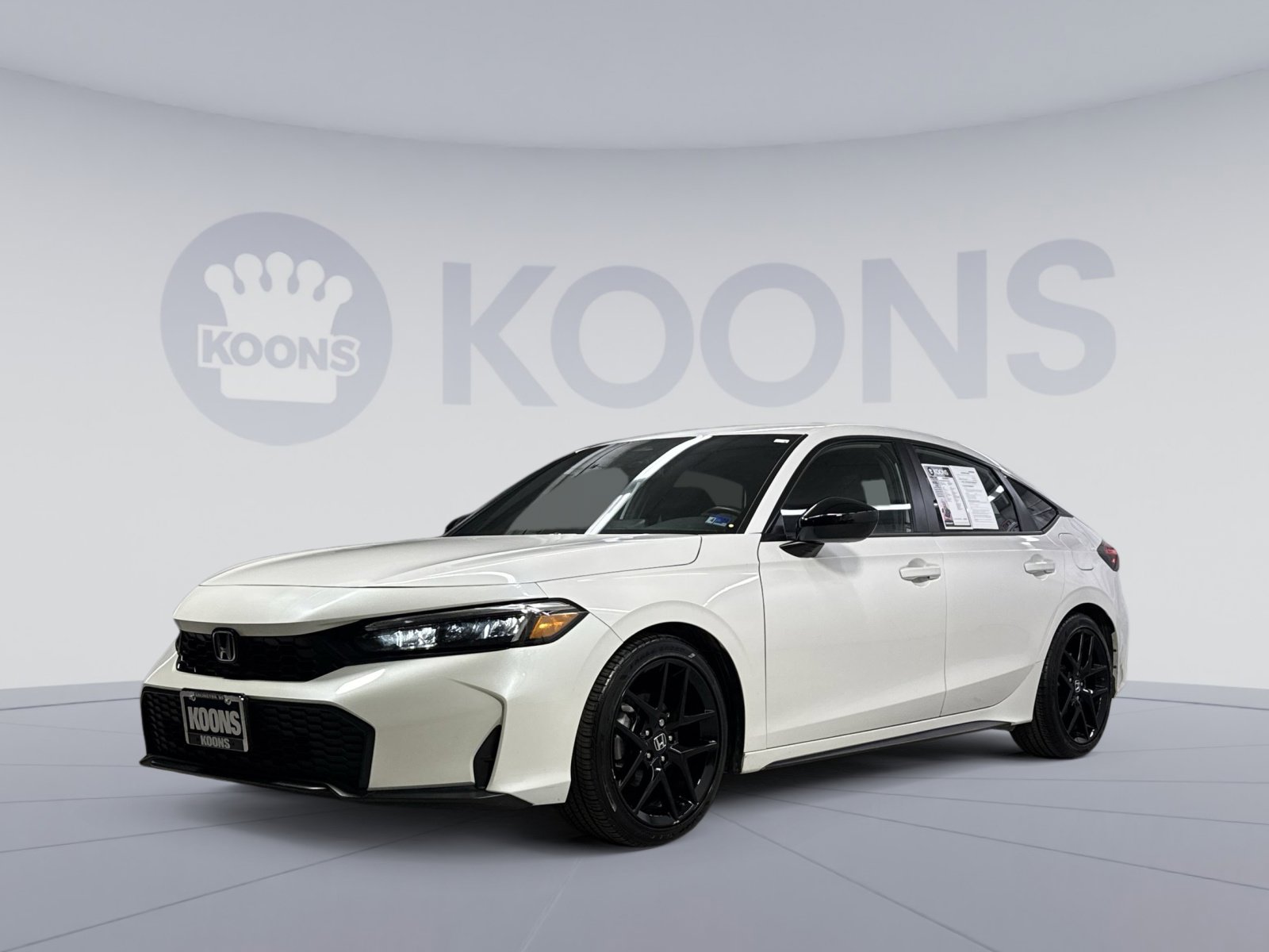 Used 2025 Honda Civic Sport image 1