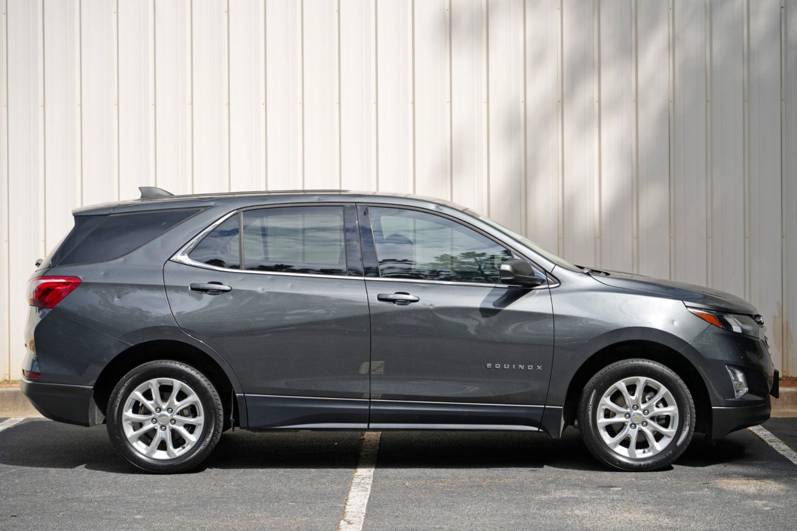 Used 2020 Chevrolet Equinox LT AWD/4WD image 47