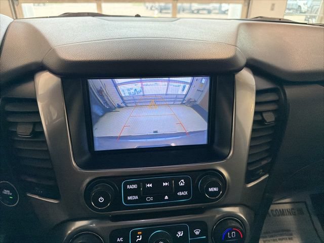 Used 2018 Chevrolet Suburban Premier AWD/4WD image 4