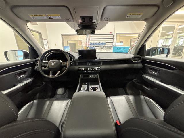 Used 2023 Honda Pilot Touring image 25