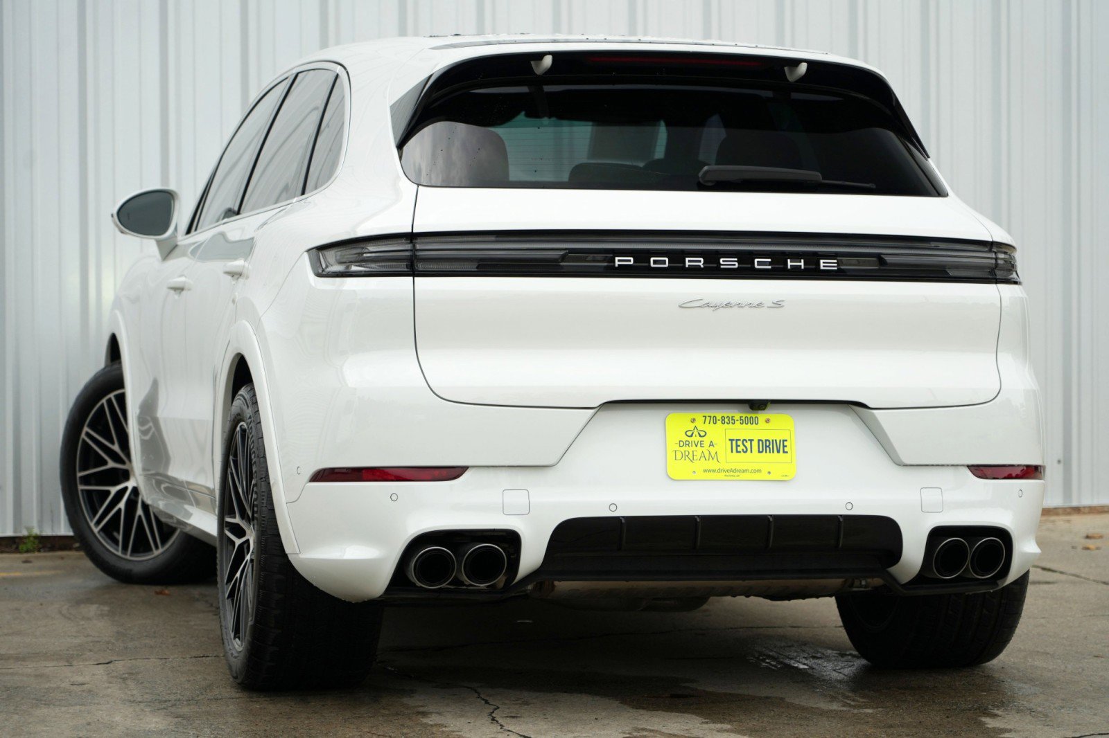 Used 2024 Porsche Cayenne S w/ Premium Package Plus image 6