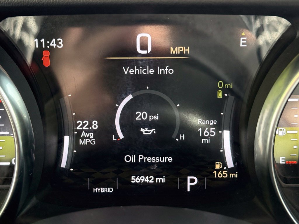 Used 2023 Jeep Wrangler Unlimited Sahara AWD/4WD image 32