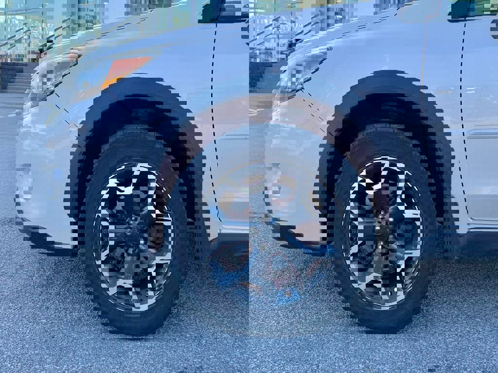 Used 2014 Subaru Crosstrek 2.0i Limited AWD/4WD image 26