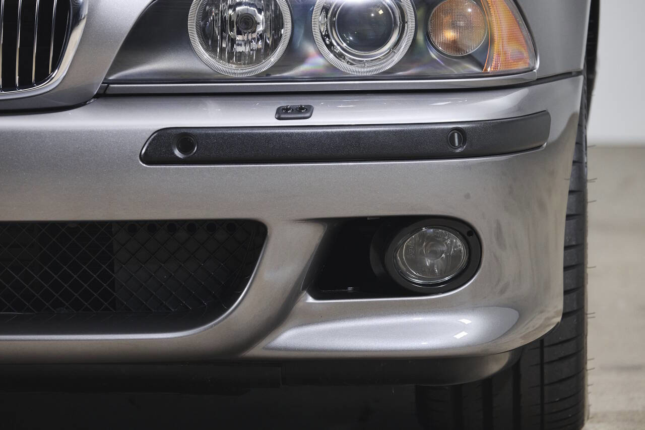 Used 2003 BMW M5 image 15