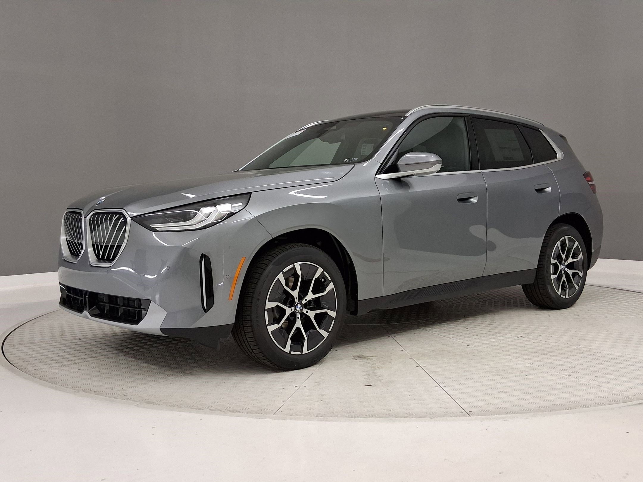 New 2026 BMW X3 xDrive30 w/ Convenience Package image 32