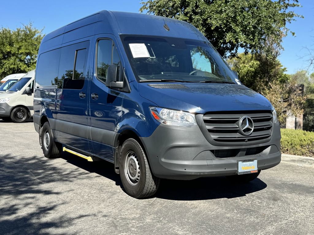 Used 2023 Mercedes-Benz Sprinter 144 Cargo image 6
