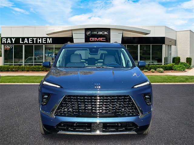 New 2026 Buick Enclave Avenir w/ Super Cruise Package image 9