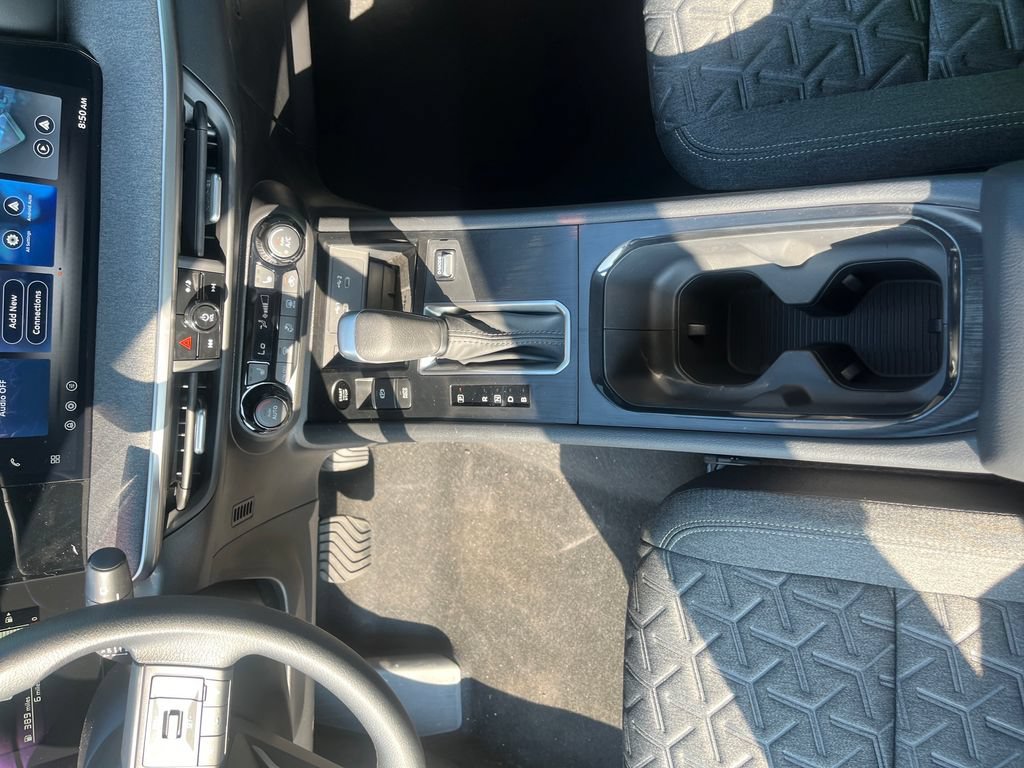New 2027 Nissan Kicks SV w/ SV Premium Package FWD image 28