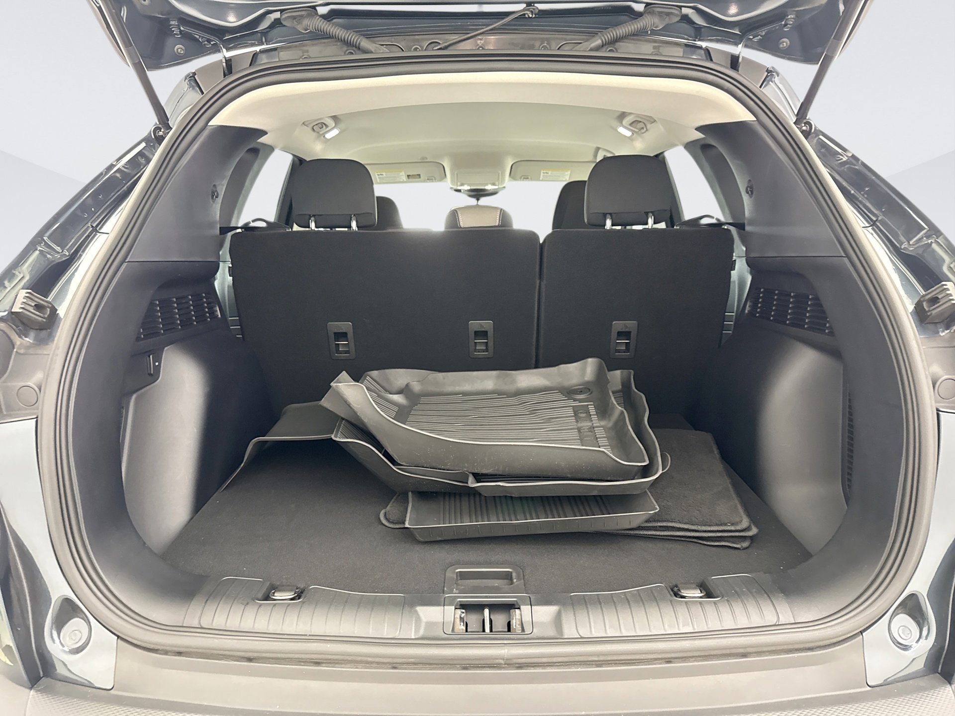 Used 2022 Ford Escape SE image 18